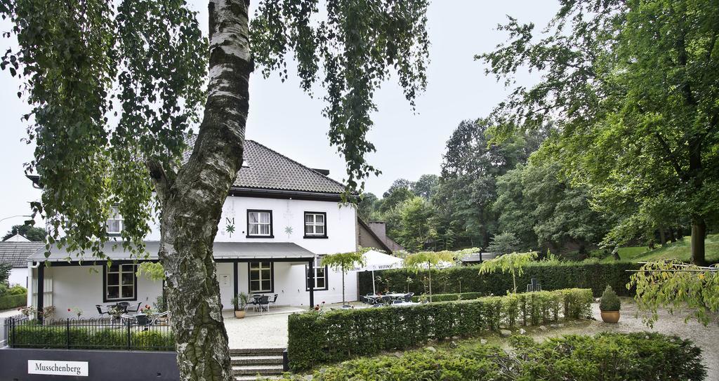 Hotel Musschenberg Beek-Ubbergen Exterior photo